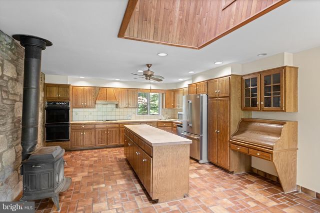 750 E STREET RD, Warminster, PA 18974