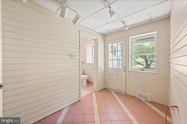 750 E STREET RD, Warminster, PA 18974