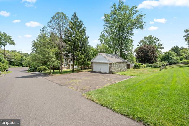 750 E STREET RD, Warminster, PA 18974