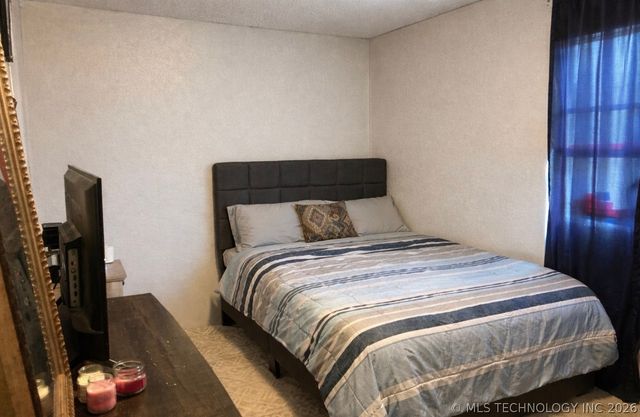 13445 New Lake Road, Henryetta, OK 74437