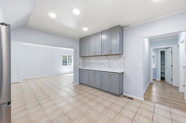 756 Victoria Avenue, San Leandro, CA 94577