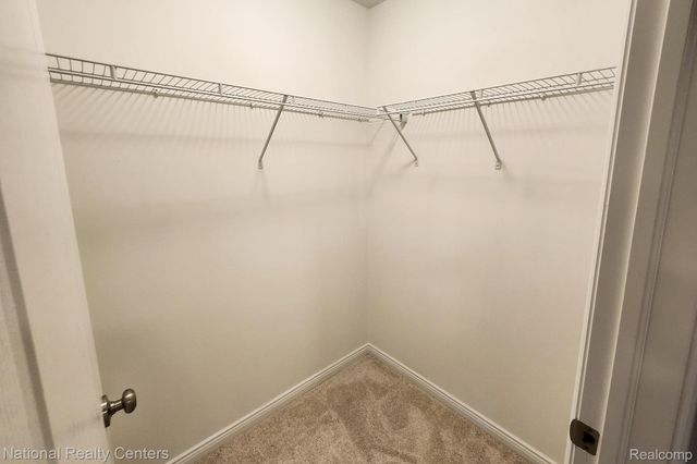 305 Devonshire Drive 8, Lapeer, MI 48446
