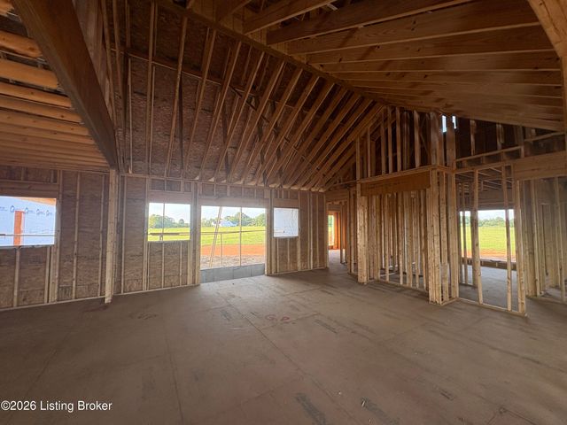 10 Old Jericho Rd, La Grange, KY 40031