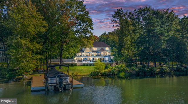 11204 FAWN LAKE PKWY, Spotsylvania, VA 22551