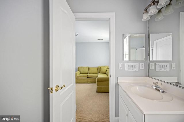 11204 FAWN LAKE PKWY, Spotsylvania, VA 22551