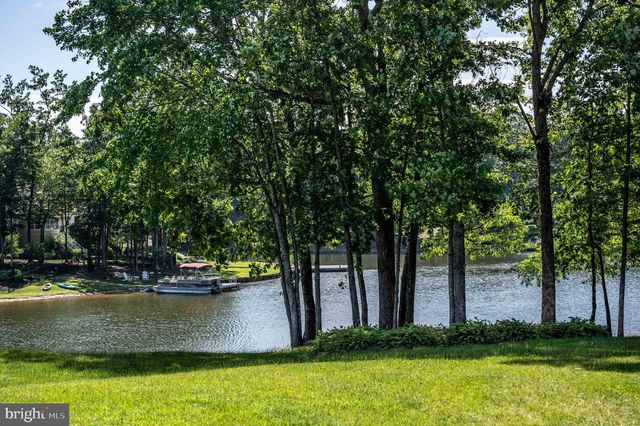 11204 FAWN LAKE PKWY, Spotsylvania, VA 22551