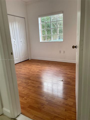 8500 SW 150th Ave, Miami, FL 33193