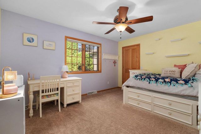 10 Vienna Circle, Madison, WI 53718
