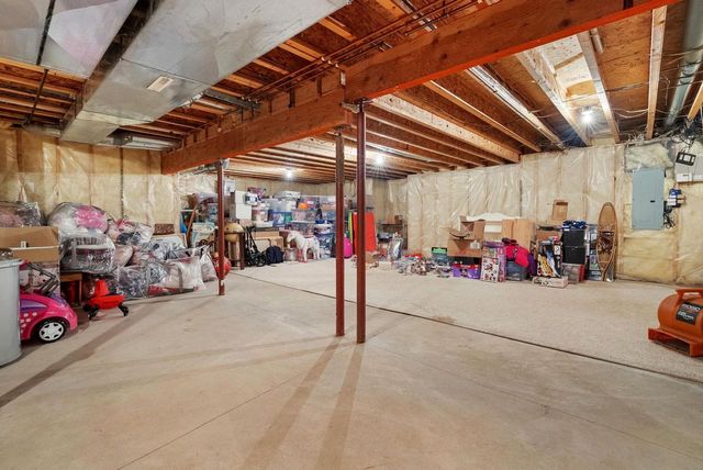 10 Vienna Circle, Madison, WI 53718