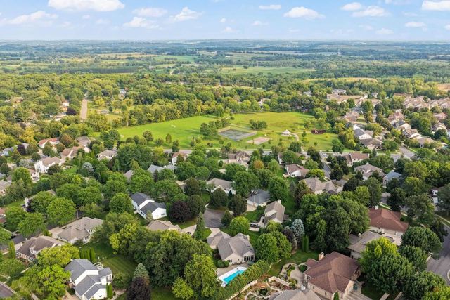 10 Vienna Circle, Madison, WI 53718