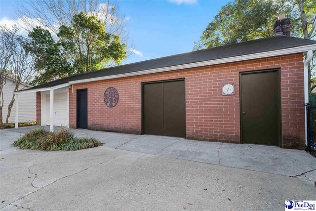 725 W Home, Hartsville, SC 29550