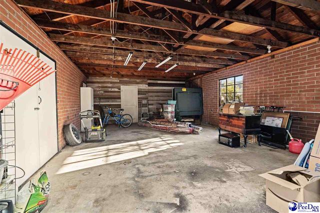 725 W Home, Hartsville, SC 29550