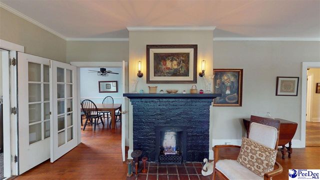 725 W Home, Hartsville, SC 29550