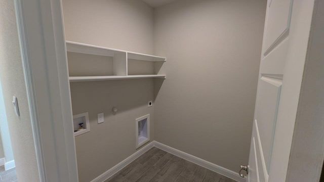 1233 BELTWAY Lane, Granbury, TX 76048