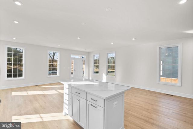 1043 CAPTAIN RICHARDS CT HOMESITE 142, Marshall, VA 20115