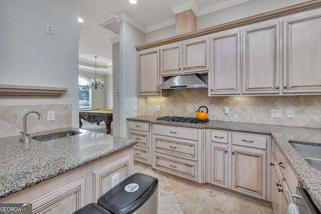 371 Oak Grove Island Drive, Brunswick, GA 31523