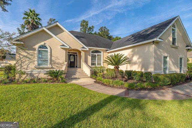 371 Oak Grove Island Drive, Brunswick, GA 31523