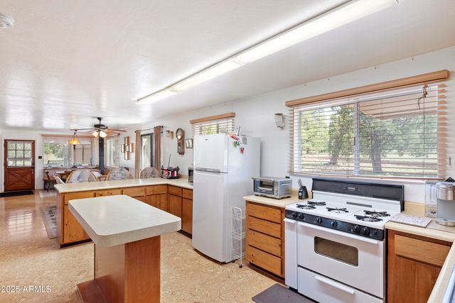 6860 BUCKHORN Road, Happy Jack, AZ 86024