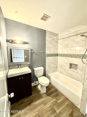 5415 LORI Drive S, Jacksonville, FL 32207