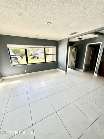 5415 LORI Drive S, Jacksonville, FL 32207