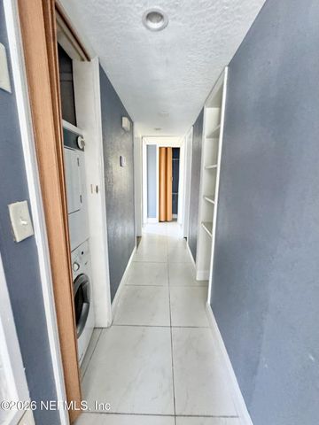 5415 LORI Drive S, Jacksonville, FL 32207