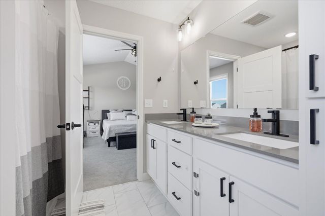 1486 Oak Ridge Street, Hanover, MN 55341