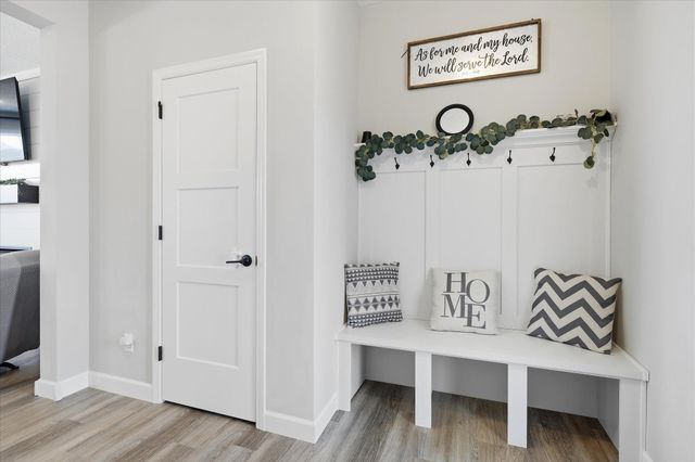 1486 Oak Ridge Street, Hanover, MN 55341