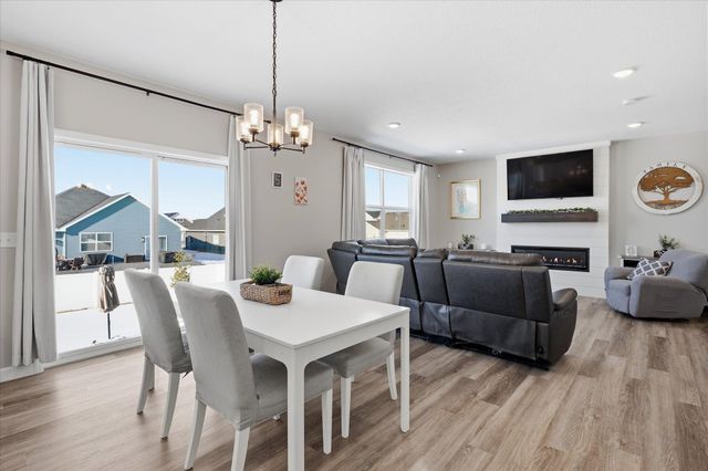 1486 Oak Ridge Street, Hanover, MN 55341