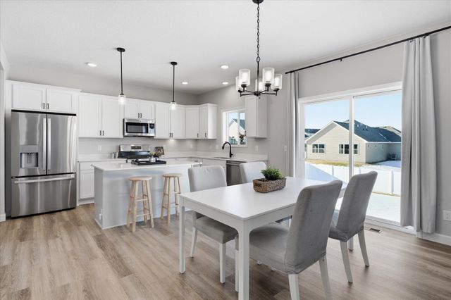 1486 Oak Ridge Street, Hanover, MN 55341