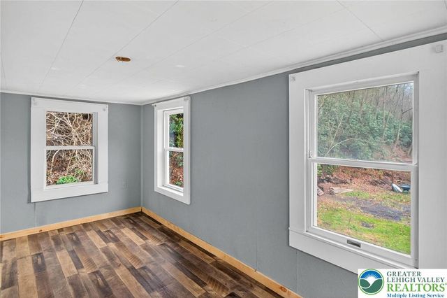 2205 Long Run Road, Franklin Twp, PA 18235