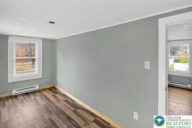 2205 Long Run Road, Franklin Twp, PA 18235