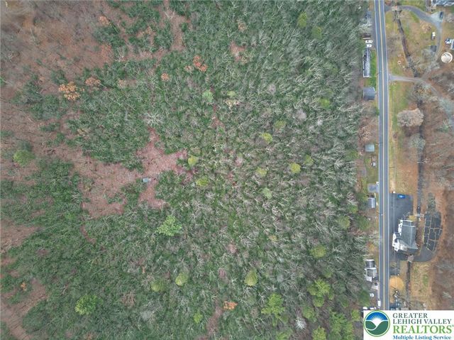 2205 Long Run Road, Franklin Twp, PA 18235