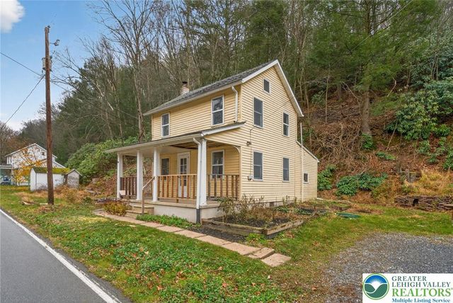 2205 Long Run Road, Franklin Twp, PA 18235