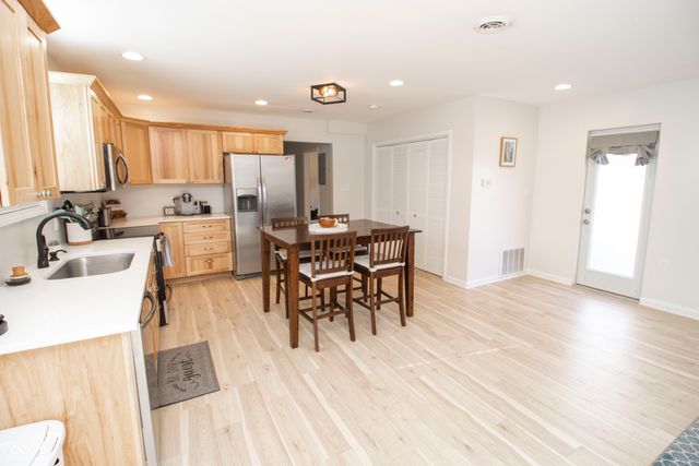 10515 Collingswood Road, Fishers, IN 46037