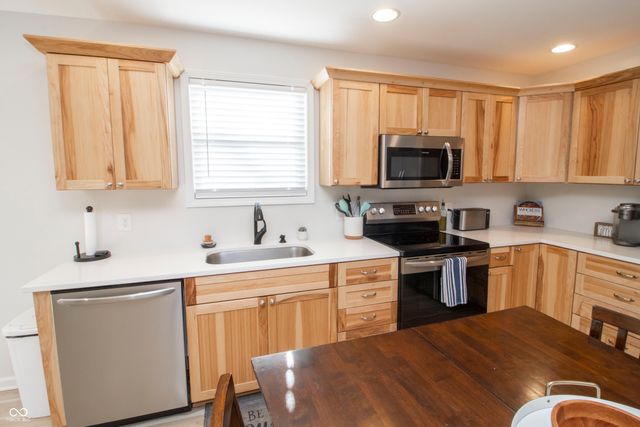 10515 Collingswood Road, Fishers, IN 46037