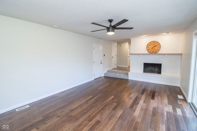 10515 Collingswood Road, Fishers, IN 46037