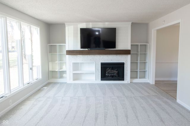 10515 Collingswood Road, Fishers, IN 46037