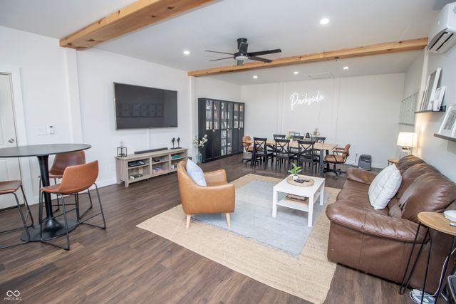 10515 Collingswood Road, Fishers, IN 46037