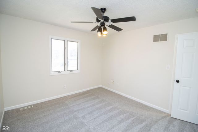 10515 Collingswood Road, Fishers, IN 46037