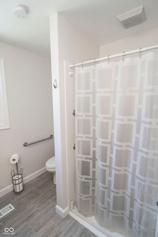 10515 Collingswood Road, Fishers, IN 46037