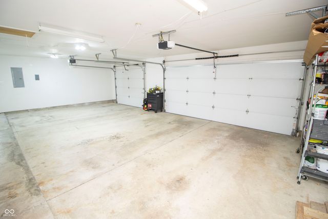 10515 Collingswood Road, Fishers, IN 46037