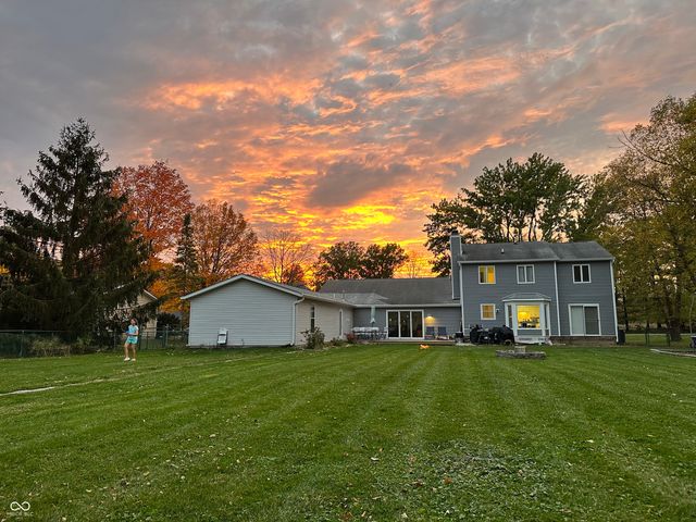 10515 Collingswood Road, Fishers, IN 46037