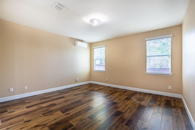 917 Warbler, Aubrey, TX 76227