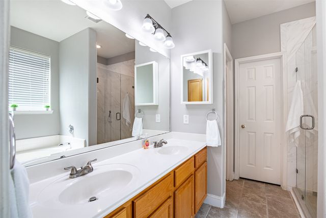 917 Warbler, Aubrey, TX 76227