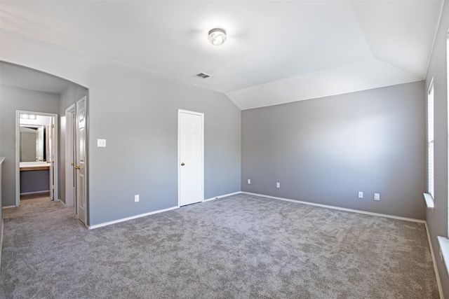 917 Warbler, Aubrey, TX 76227