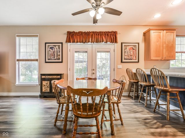 5305 Breakers Way, Carmel, IN 46033