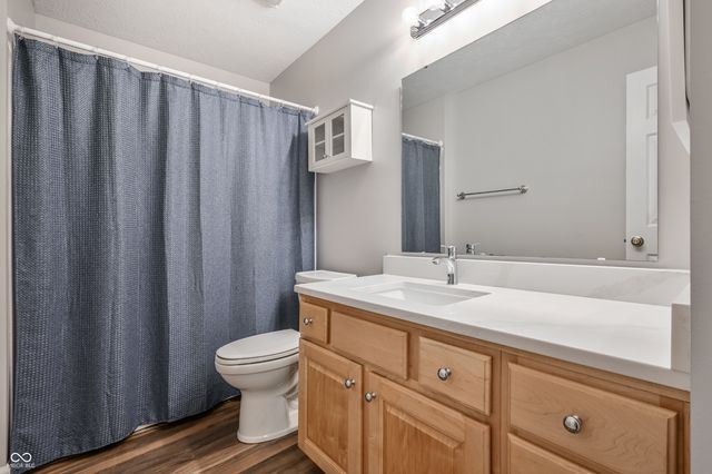 5305 Breakers Way, Carmel, IN 46033