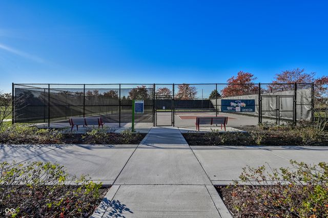 5305 Breakers Way, Carmel, IN 46033