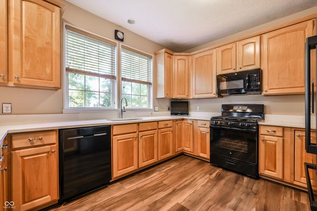 5305 Breakers Way, Carmel, IN 46033