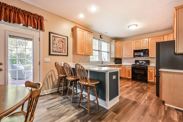 5305 Breakers Way, Carmel, IN 46033